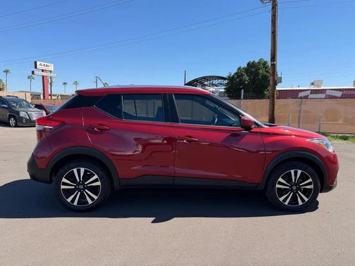 2019 Nissan Kicks SV