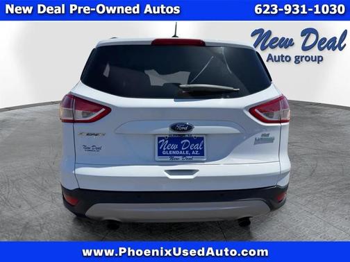 White 2016 Ford Escape SE