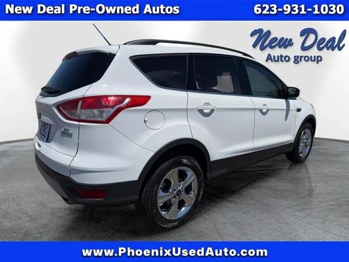 White 2016 Ford Escape SE