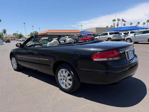 Black 2005 Chrysler Sebring Base