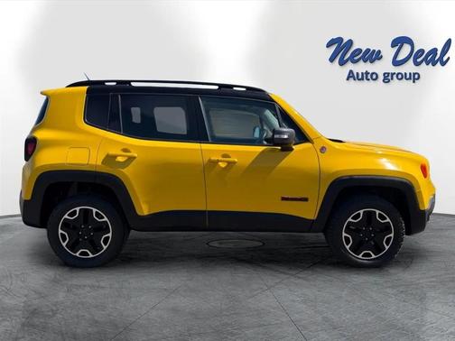 Yellow 2016 Jeep Renegade Trailhawk