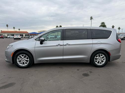 2017 Chrysler Pacifica Touring