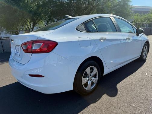 2017 Chevrolet Cruze LS