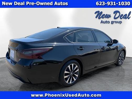 Black 2016 Nissan Altima 2.5 SR