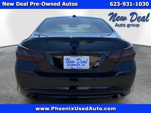 Black 2016 Nissan Altima 2.5 SR
