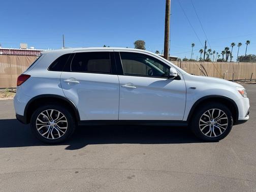 2017 Mitsubishi Outlander Sport 2.4 SE