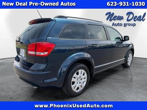 Blue 2014 Dodge Journey SE