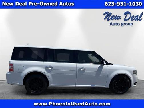 White 2016 Ford Flex Limited