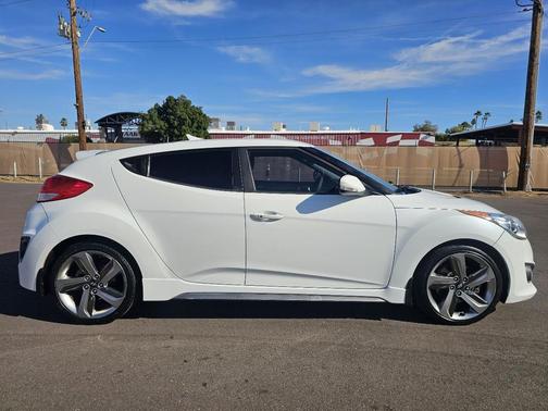 2013 Hyundai Veloster Turbo