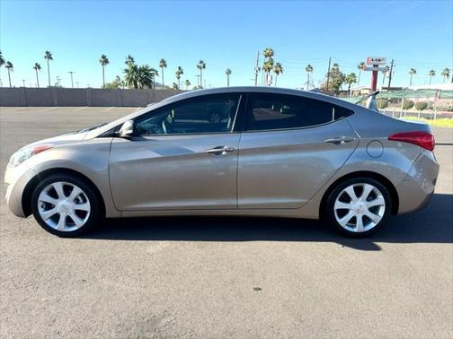 2012 Hyundai ELANTRA Limited
