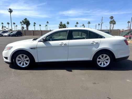 2011 Ford Taurus SE FWD