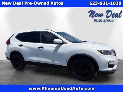 White 2017 Nissan Rogue S