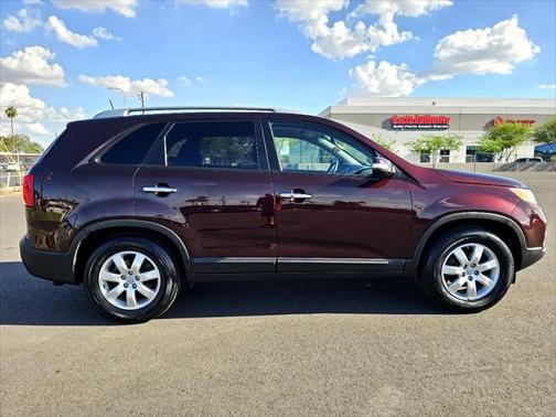 2012 Kia Sorento LX