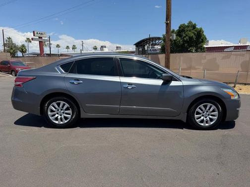 Gray 2014 Nissan Altima 2.5 SL