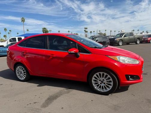 2015 Ford Fiesta Titanium Sedan