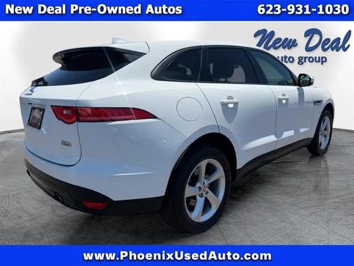 White 2018 Jaguar F-PACE 30t Premium