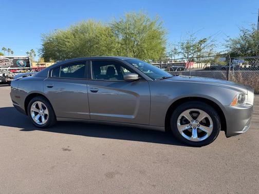 2012 Dodge Charger SXT