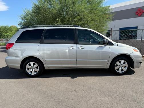2007 Toyota Sienna CE