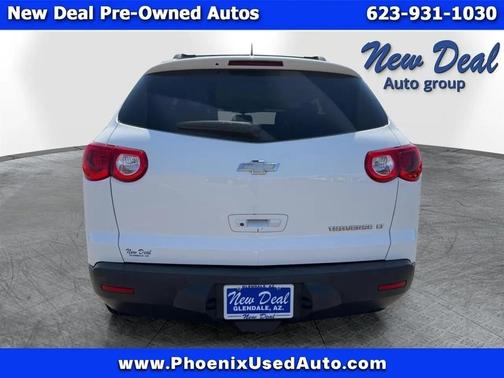 White 2012 Chevrolet Traverse LT