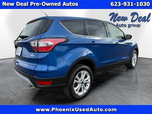 Blue 2017 Ford Escape SE