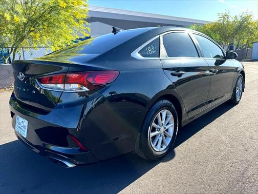 2019 Hyundai SONATA SE