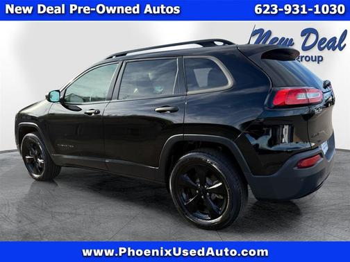 2017 Jeep Cherokee Sport
