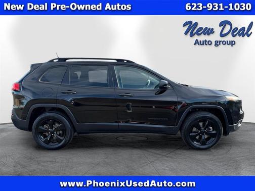 2017 Jeep Cherokee Sport