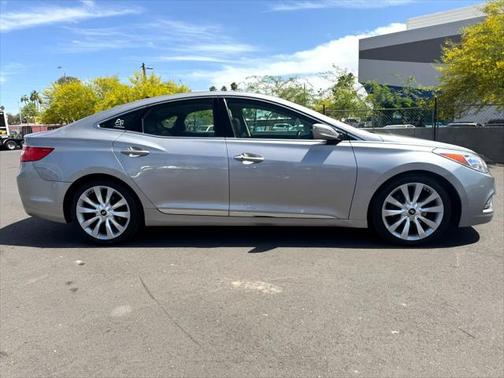 2012 Hyundai Azera Base