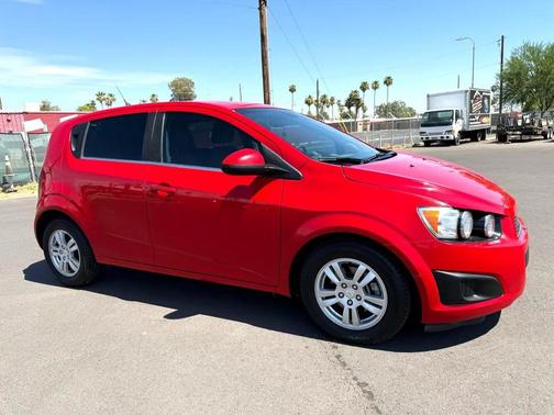 2012 Chevrolet Sonic 2LT