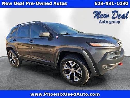 Gray 2014 Jeep Cherokee Trailhawk