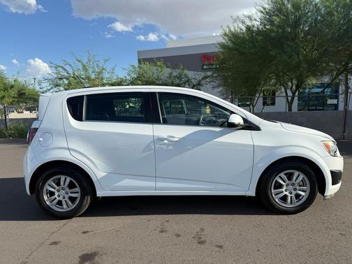 2015 Chevrolet Sonic LT
