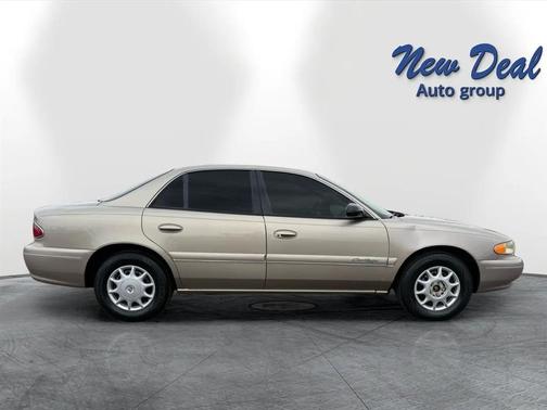 Gold 2000 Buick Century Custom