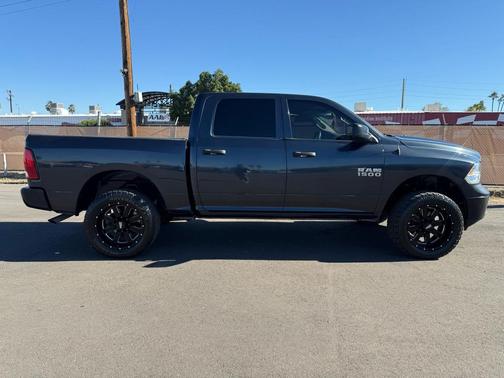 2017 RAM 1500 Tradesman/Express