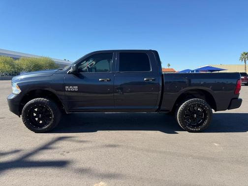 2017 RAM 1500 Tradesman/Express