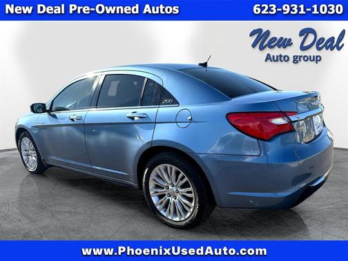 2011 Chrysler 200 Limited