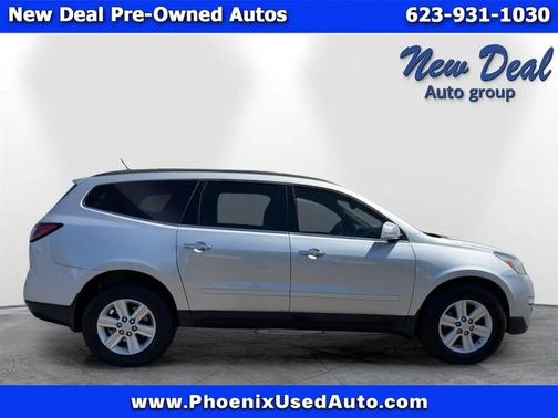 Silver 2014 Chevrolet Traverse 2LT
