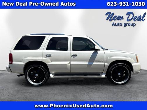2003 Cadillac Escalade Base