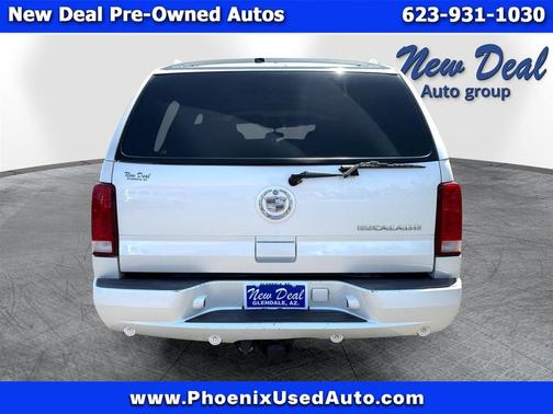 2003 Cadillac Escalade Base