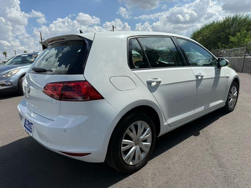 2015 Volkswagen e-Golf Limited Edition