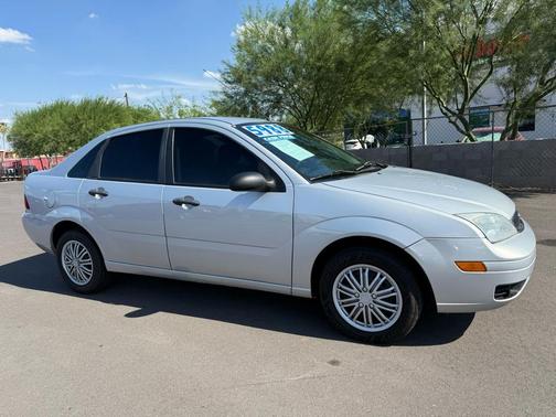 2007 Ford Focus ZX4 SES