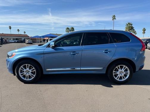 2015 Volvo XC60 T6 Platinum