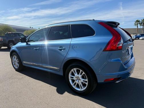 2015 Volvo XC60 T6 Platinum
