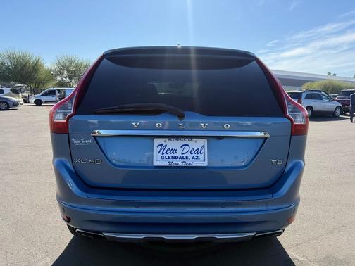 2015 Volvo XC60 T6 Platinum