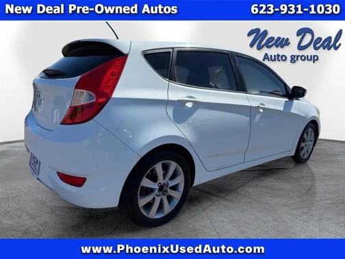 2012 Hyundai Accent SE