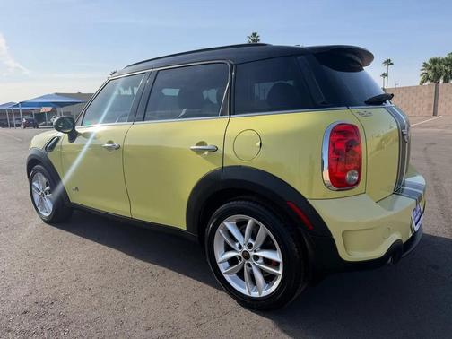 2012 MINI Cooper S Countryman Base