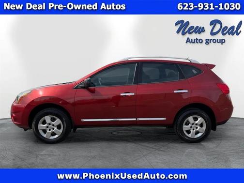 Red 2014 Nissan Rogue Select S