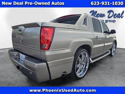 Gold 2002 Cadillac Escalade EXT Base