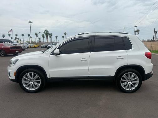 2012 Volkswagen Tiguan SE