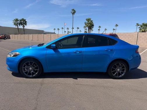 Blue 2016 Dodge Dart SE