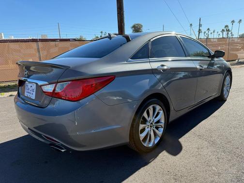 2013 Hyundai SONATA Limited